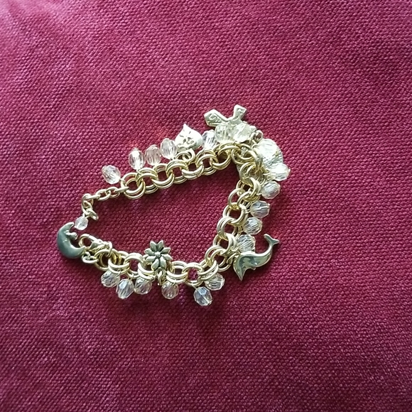 Bracelets Assortment - Picture 11 of 14